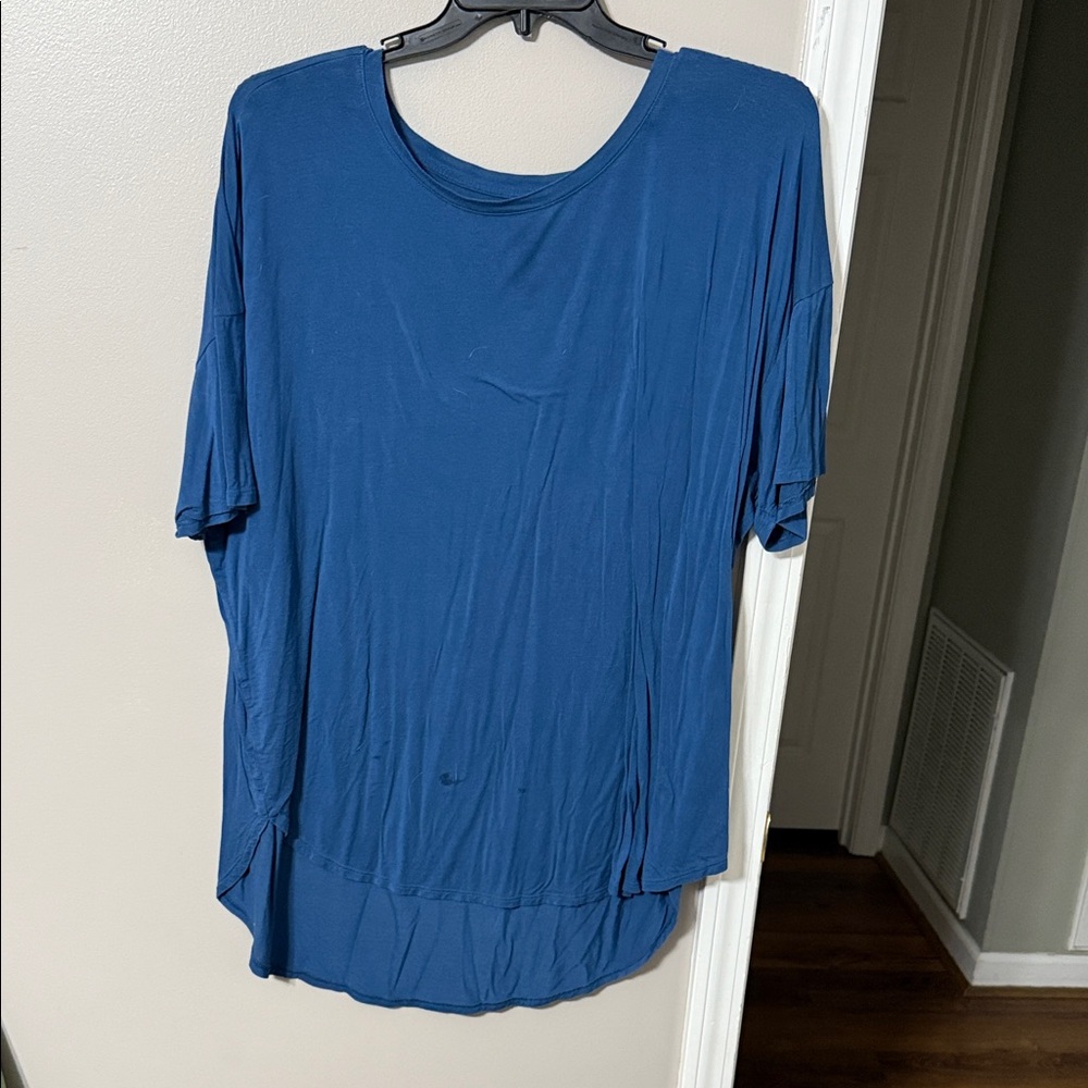 Time and Tru Women's Blue Short Sleeve Top